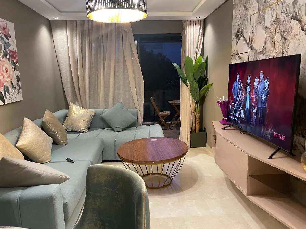 Luxury Living Apartment With Large Terrace In Maarif Casablanca 0*,  Marocko